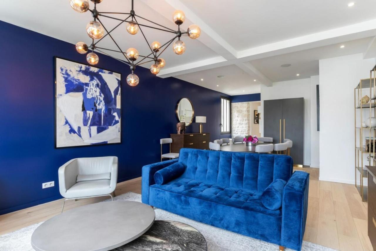 Stunning 2 Bedroom Apartment Paris