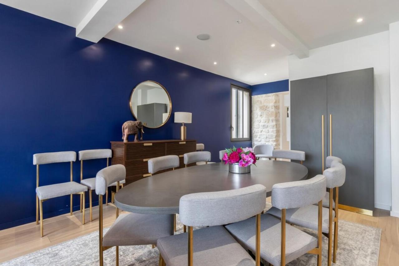 Apartment Stunning 2 Bedroom Paris